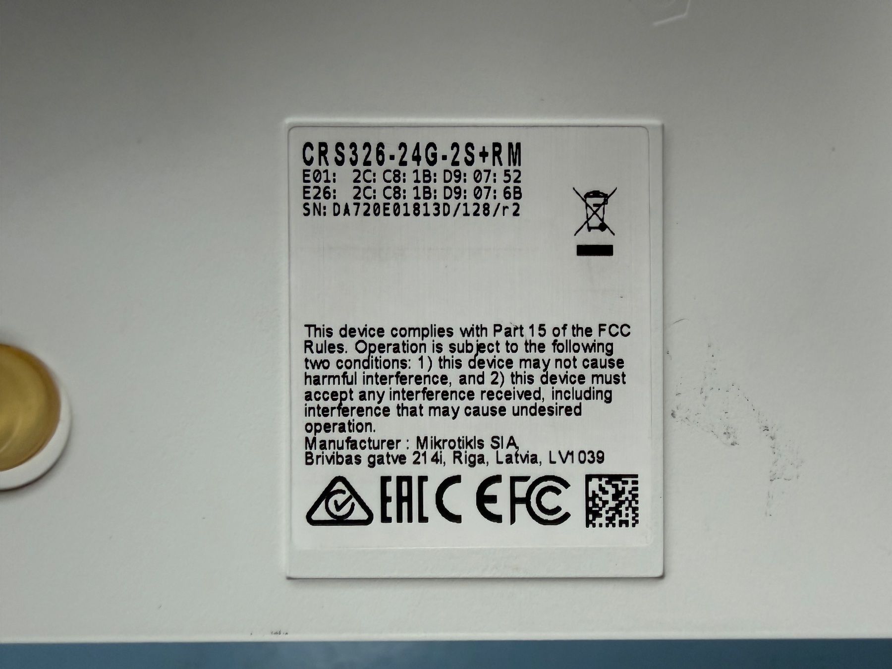 Hub & Switch: MikroTik Cloud Router Switch CRS326-24G-2S+RM – Usato da Zürich venduto da mar_hs6l 2