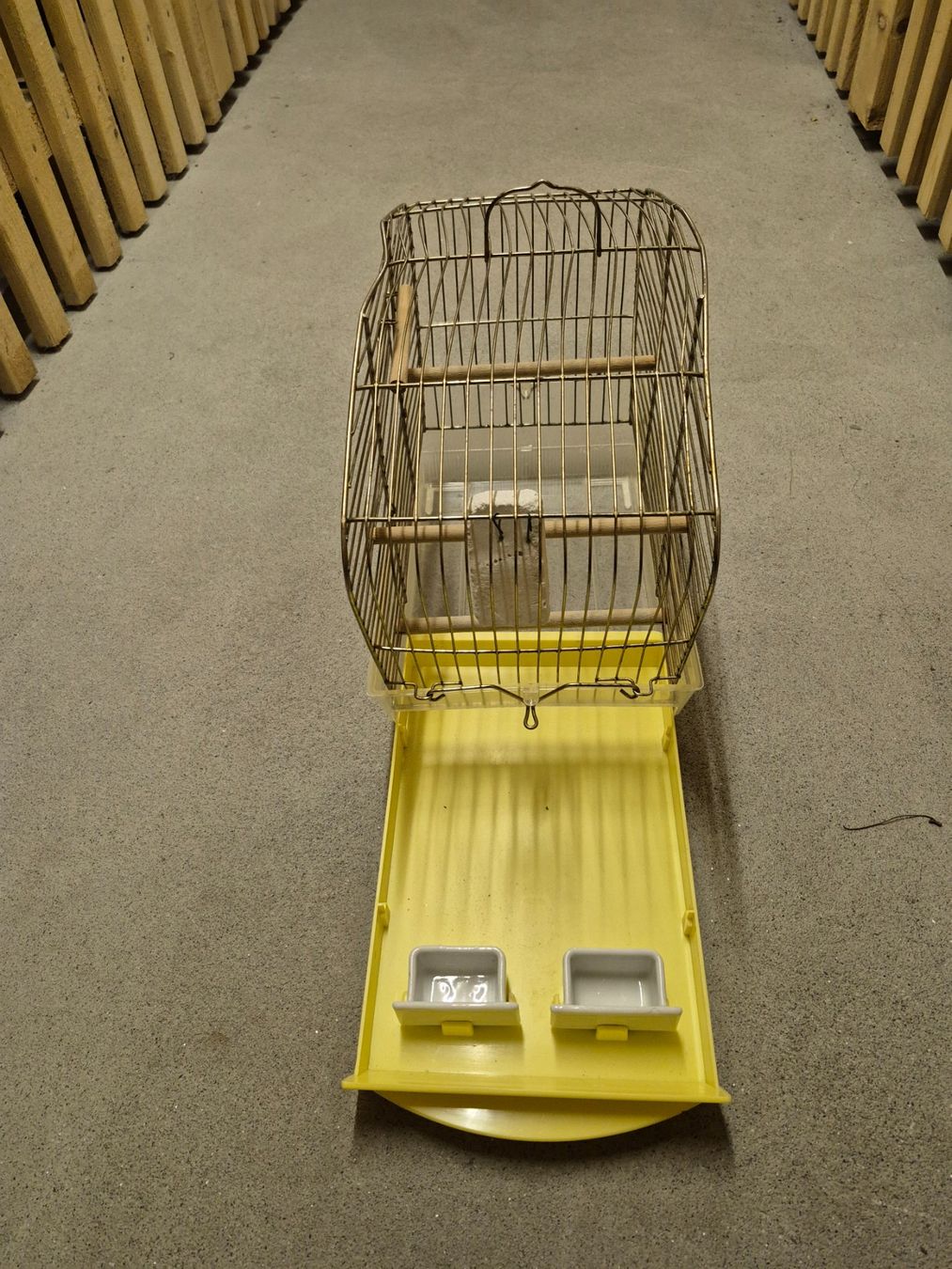 Gabbie, trasporto & Sicurezza: Kleiner Vogelkäfig – Usato da Ettiswil venduto da Fatosioo 1