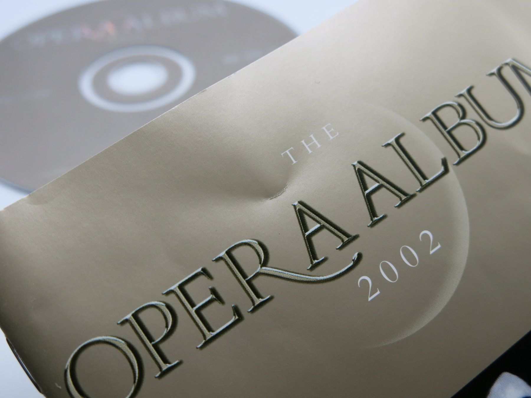 CDs: CD The Opera Album 2002 / Booklet mini damage – Gebraucht aus Ernetschwil von luisvonerni 2