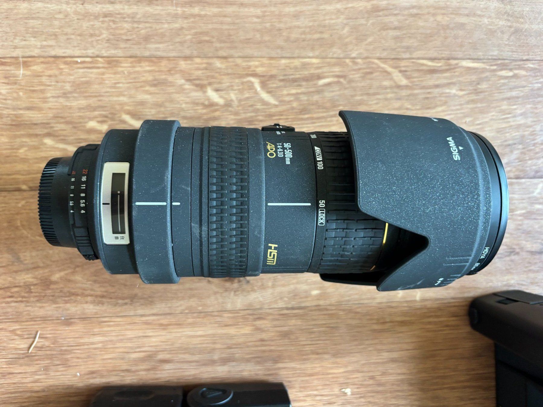 Sigma Objectifs: Sigma 50-500mm 1:4-6.3D APO HSM "Bigma" – D'occasion à Basel par due_z7qf