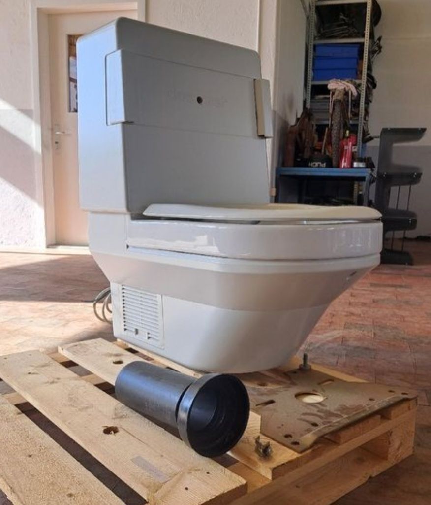 Laufen WC: Closomat Dusch WC. /Warmwasser/ab Service 2026 – Gebraucht aus Seengen von Allshop1 4