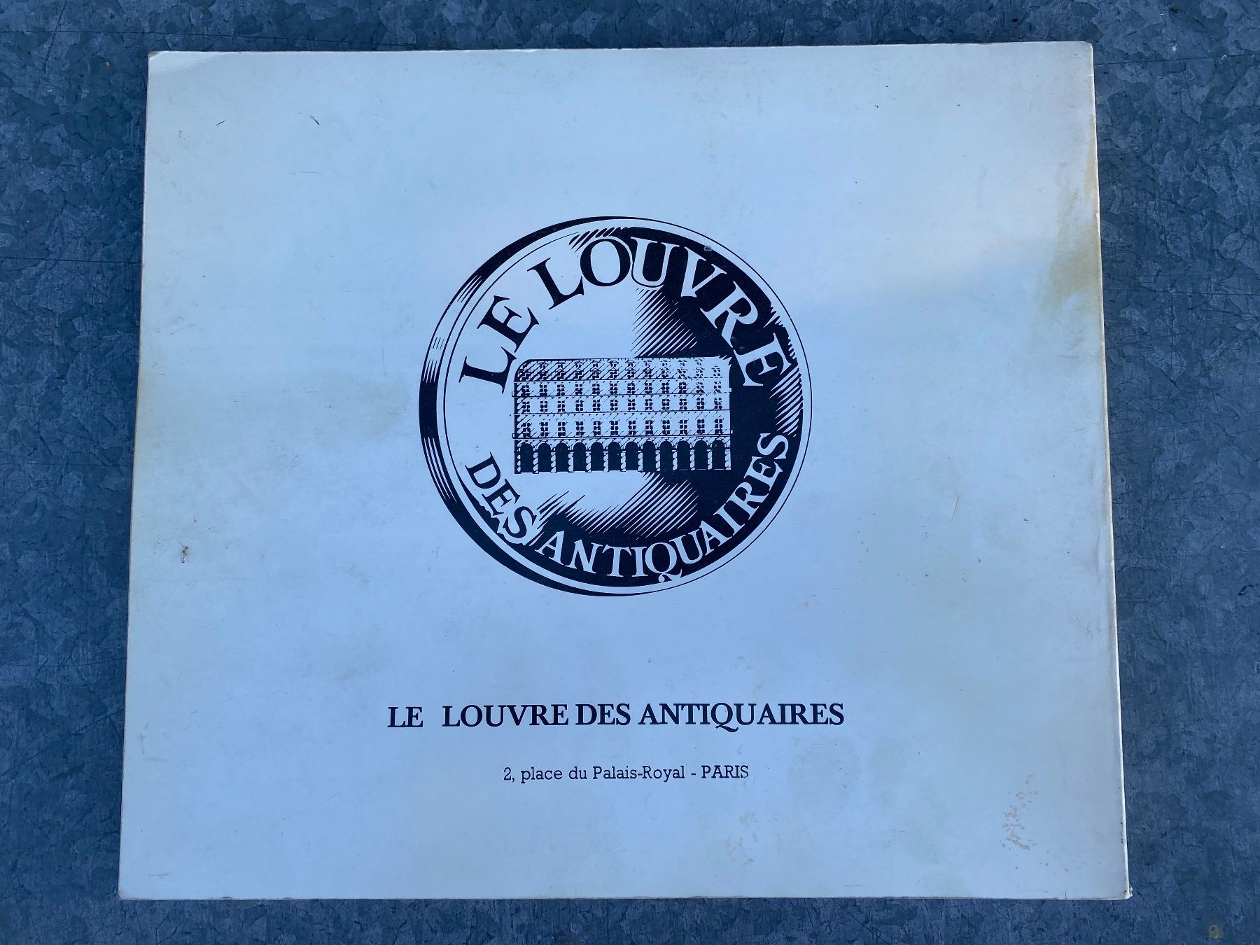 Libri: Buch 1930 Quand le meuble devient sculpture – Usato da Feldbach venduto da Olive1 5