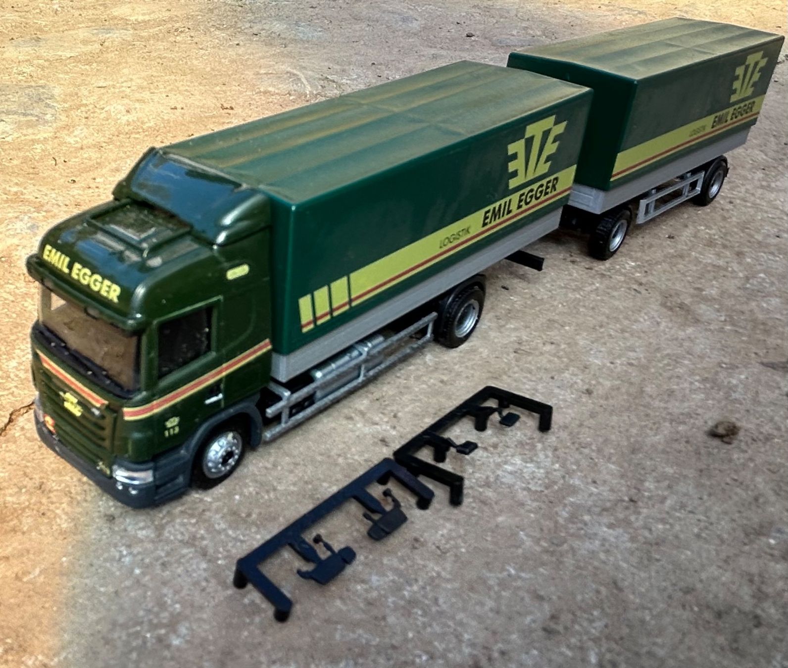 Herpa Modellbausätze & Standmodelle: 1:87 Emil Egger #113 Scania R09 HL PlanenHZ – Neu (gemäss Beschreibung) aus Belp von AEMA-Modellbau