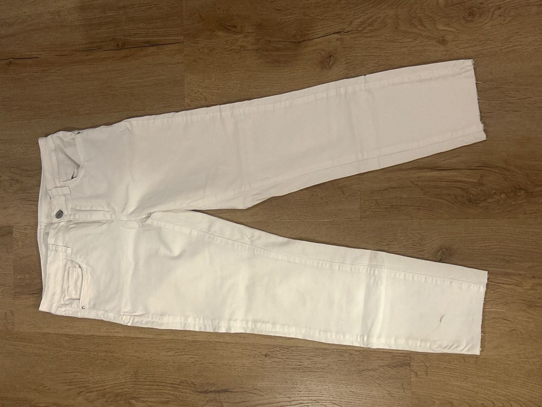 Jeans: Jeans weiss von Vila Gr. W 28 – Usato da Brunnen venduto da Nala2929 1