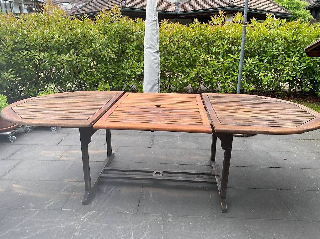 Livique Tischset: Gartentisch aus Holz – Gebraucht aus Bremgarten b. Bern von blumenwunder 2