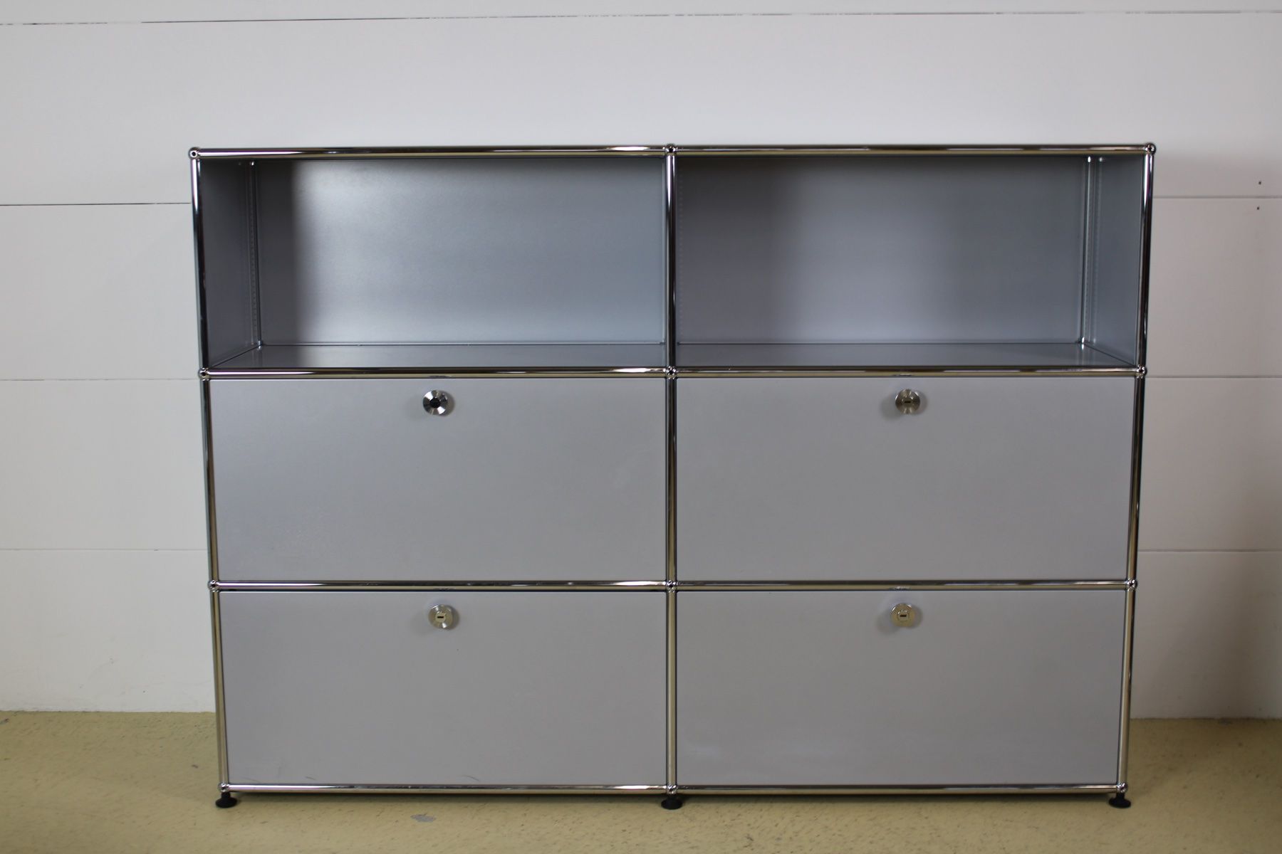 USM Cassettiere: USM Sideboard in Mattsilber, Lief. mögl. – Usato da Meinisberg venduto da atelier_TILIJA 6