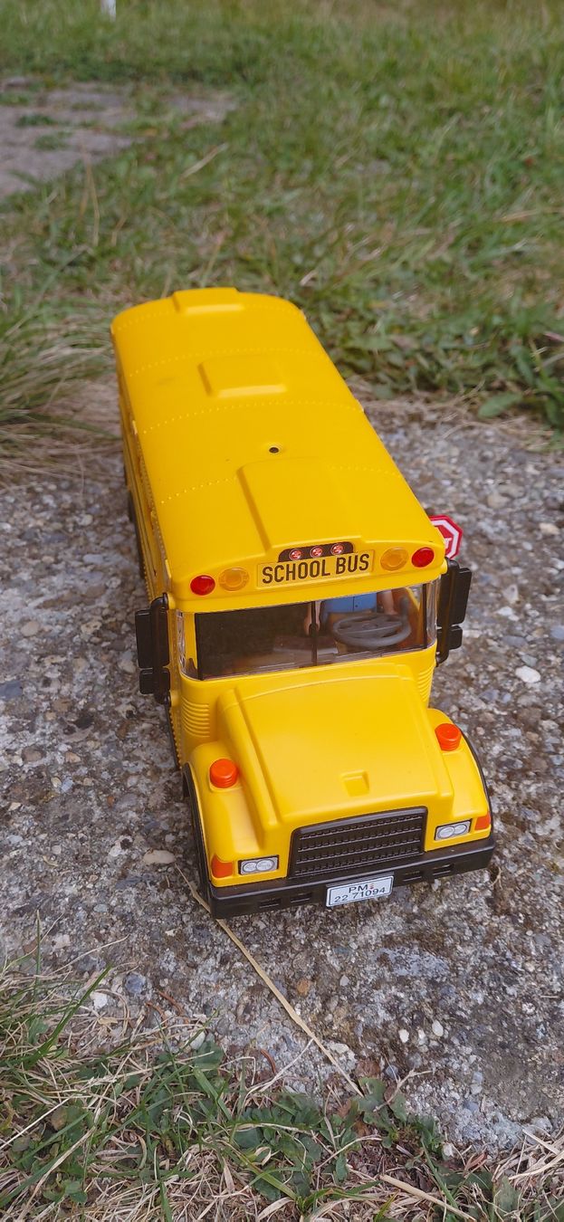 Playmobil Giocattoli: Playmobil Schulbus – Usato da Bonaduz venduto da Angel1407 1