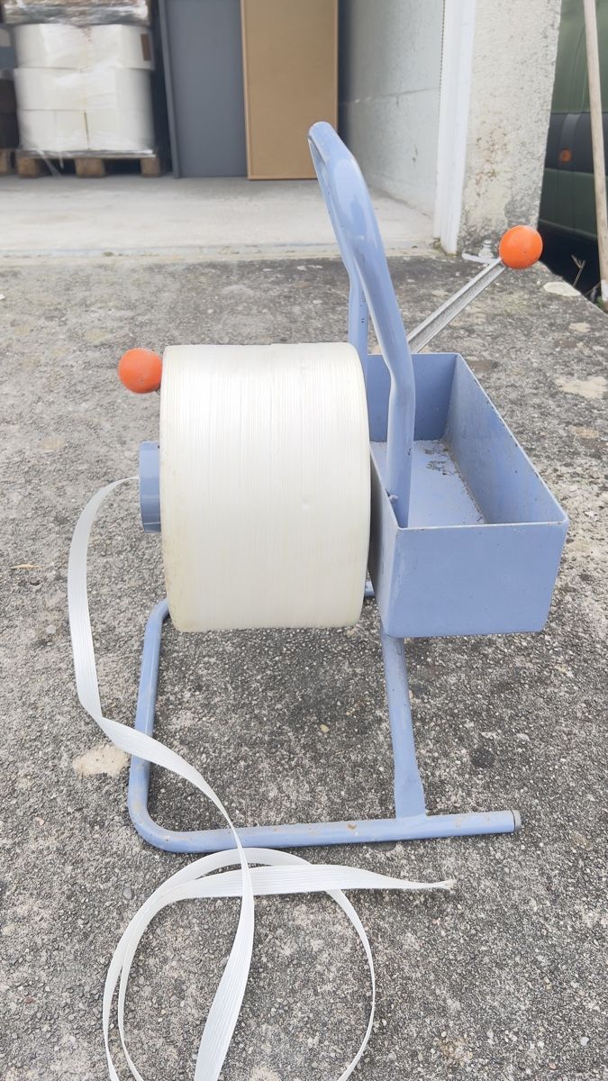 Sonstiges zum Basteln & Handarbeiten: Umreifungsband mit Spender und Spanner neu – Neu (gemäss Beschreibung) aus Madiswil von SWISS_49.B 7