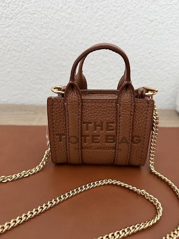 Marc Jacobs Sacs: Micro Marc Jacobs Bag airpods bag – Neuf (Voir description) à Andermatt par poprostukropka