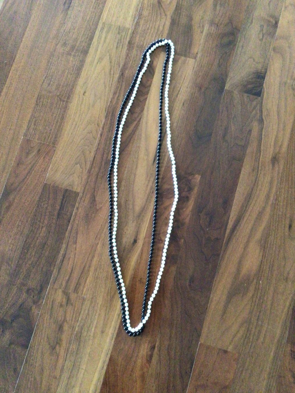 Anhänger: Modeschmuck Halsketten – Gebraucht aus Zürich von ArmariodeRuth_Senora 2