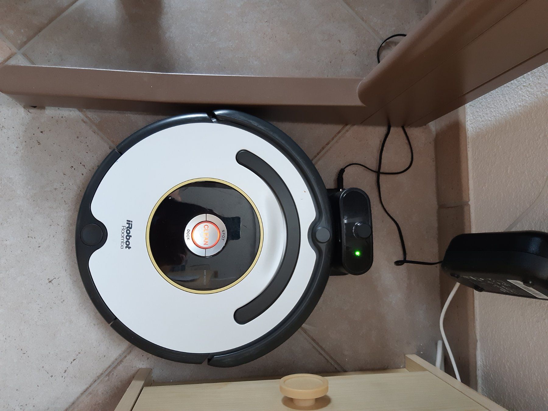 Aspirapolveri & Accessori: Roboter Staubsauger – Usato da Untereggen venduto da meili08 1