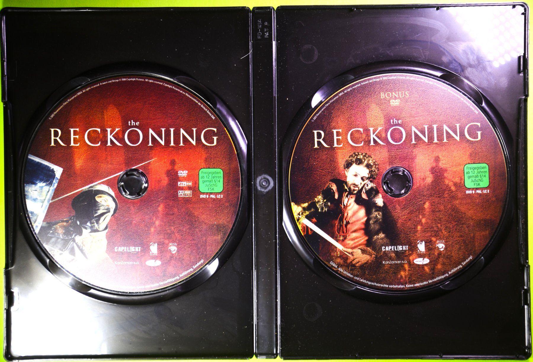 Tutti i DVDs: THE RECKONING / EIN PACKENDER HISTORIEN - THRILLER ! – Nuovo (secondo la descrizione) da Luzern venduto da piro12 3