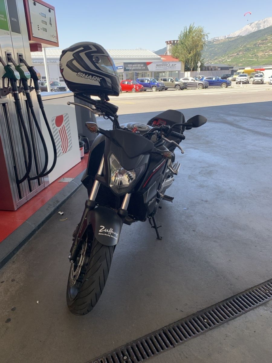 Honda Route: Honda CB 650 FA – D'occasion à Chardonne par 245308 1