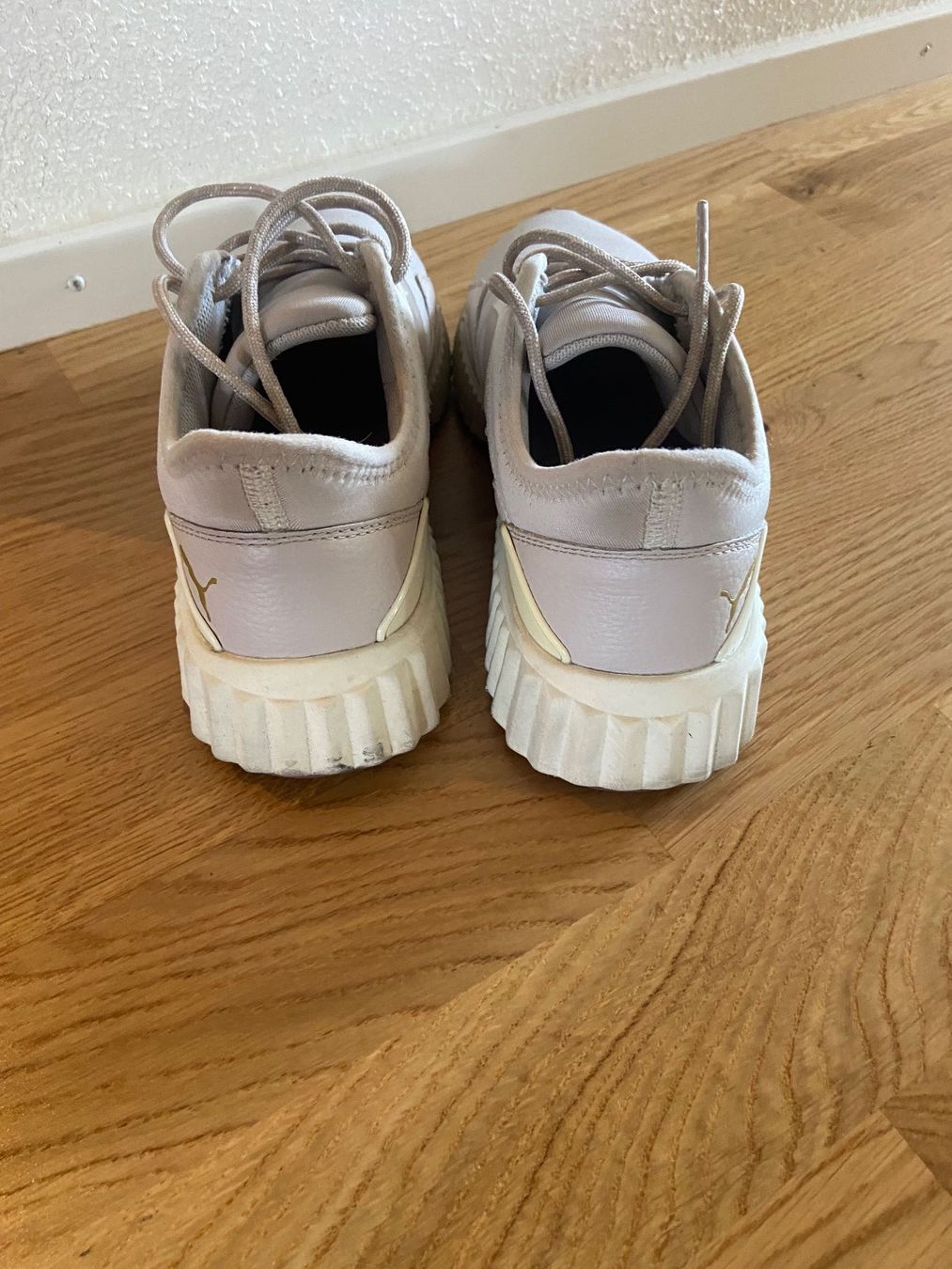 Puma Scarpe da donna: Puma Sneaker beige Gr. 37 – Usato da Zürich venduto da oli_9dhs 3