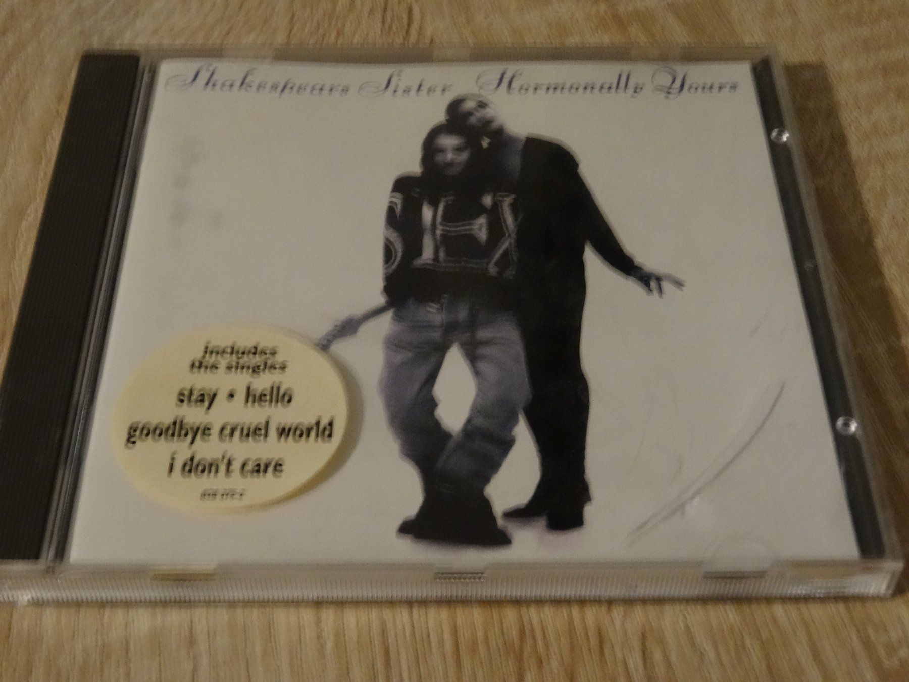 CD: Shakespears sister - hormonally yours CD – Usato da Olten venduto da Disc-Ausverkauf