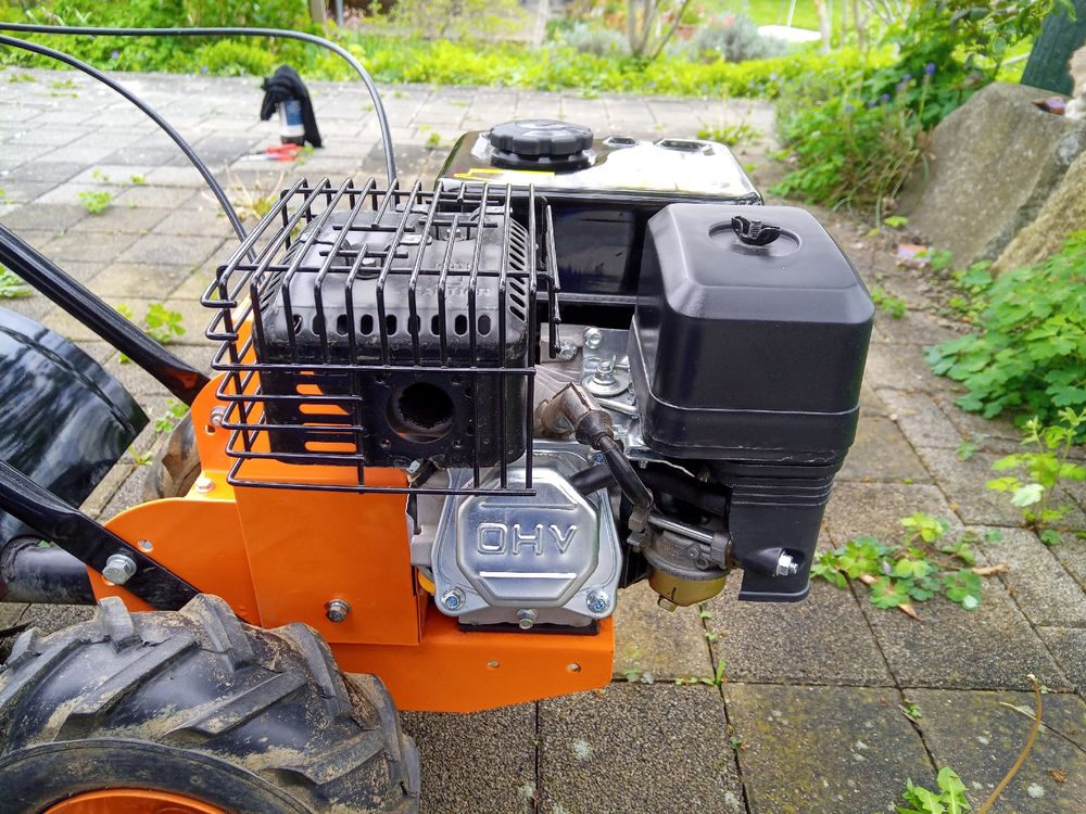 Motorhacke, Bodenfräse / Frese, "Hackeli" FUXTEC FXAF200 Kaufen auf