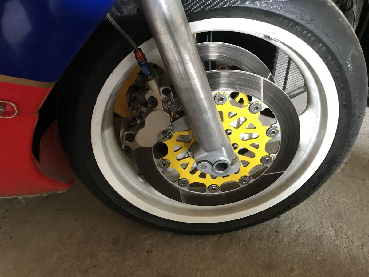 Piste: Honda VFR RC30 Course – Usato da Choëx venduto da steveXB12 4