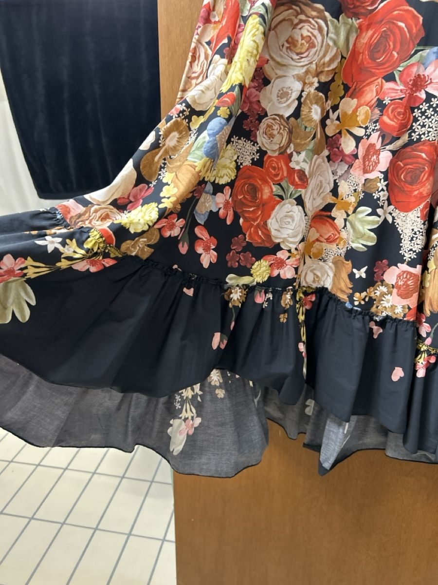Vestiti: Kleid mit Blumenmuster Grösse 36/38 neuwertig – Nuovo e nell'imballaggio originale da Umiken venduto da AzizaAmar20 2