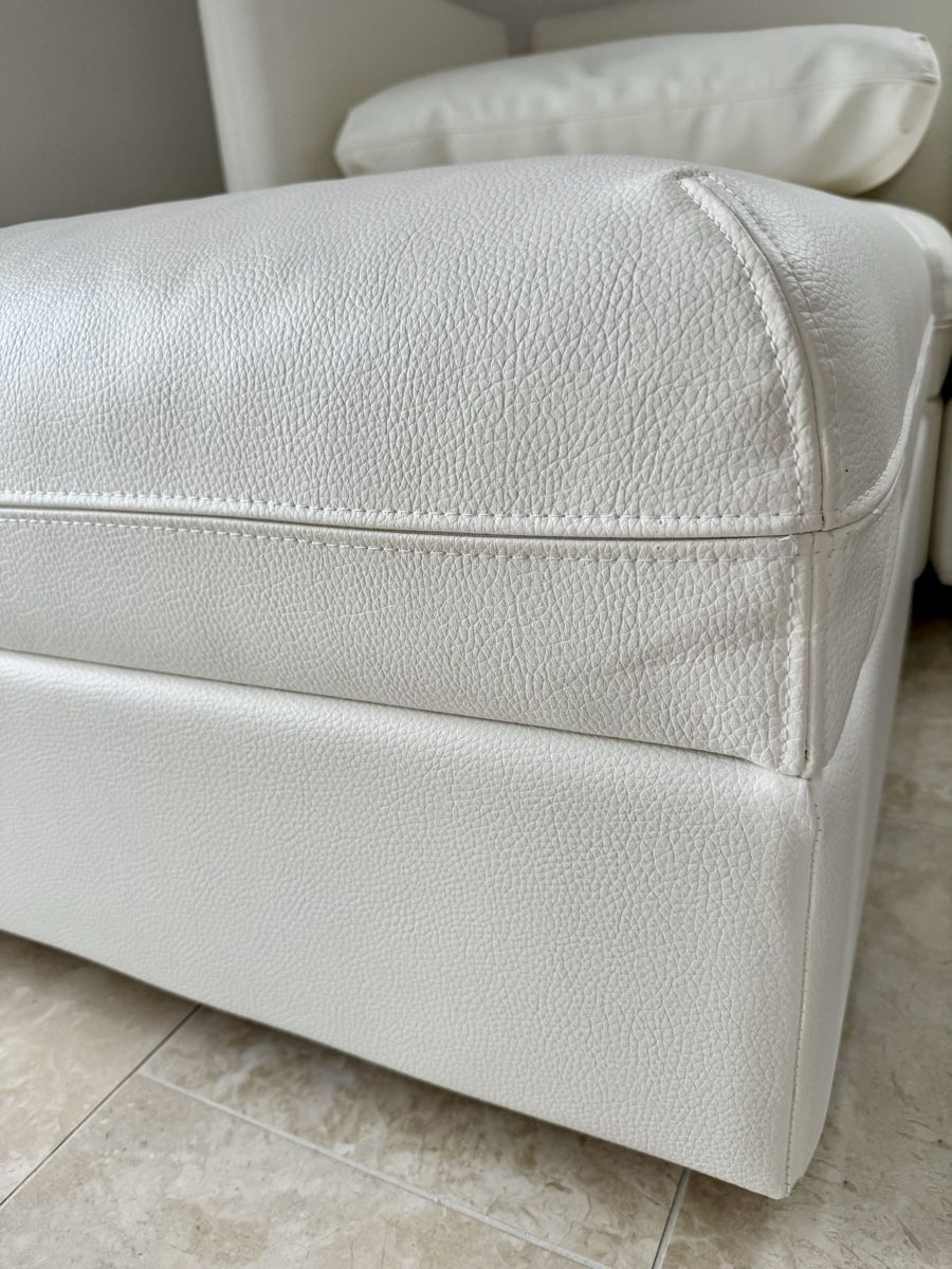 Ikea Divani: IKEA Vallentuna Leder Sofa Weiss – Usato da Rudolfstetten venduto da helenico23 3