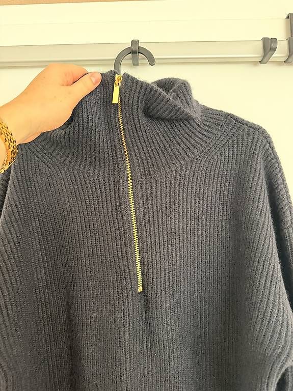 Maglioni & Felpe: H&M Rollkragenpullover mit Reisverschluss – Usato da Neuenegg venduto da sina.lndr 2