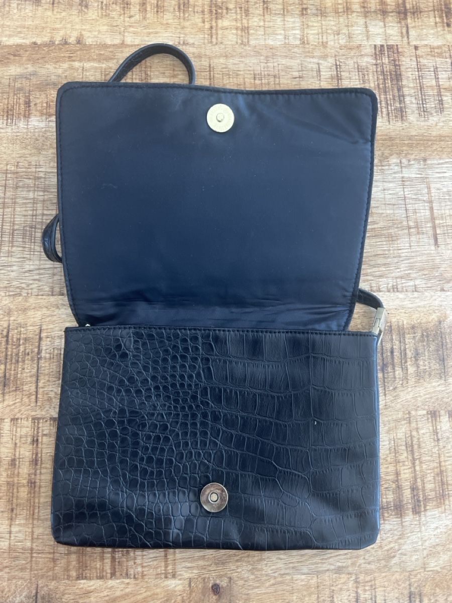 H&M Borse da donna: Kleine Handtasche  – Usato da Egg b. Zürich venduto da bia_5tmv 1