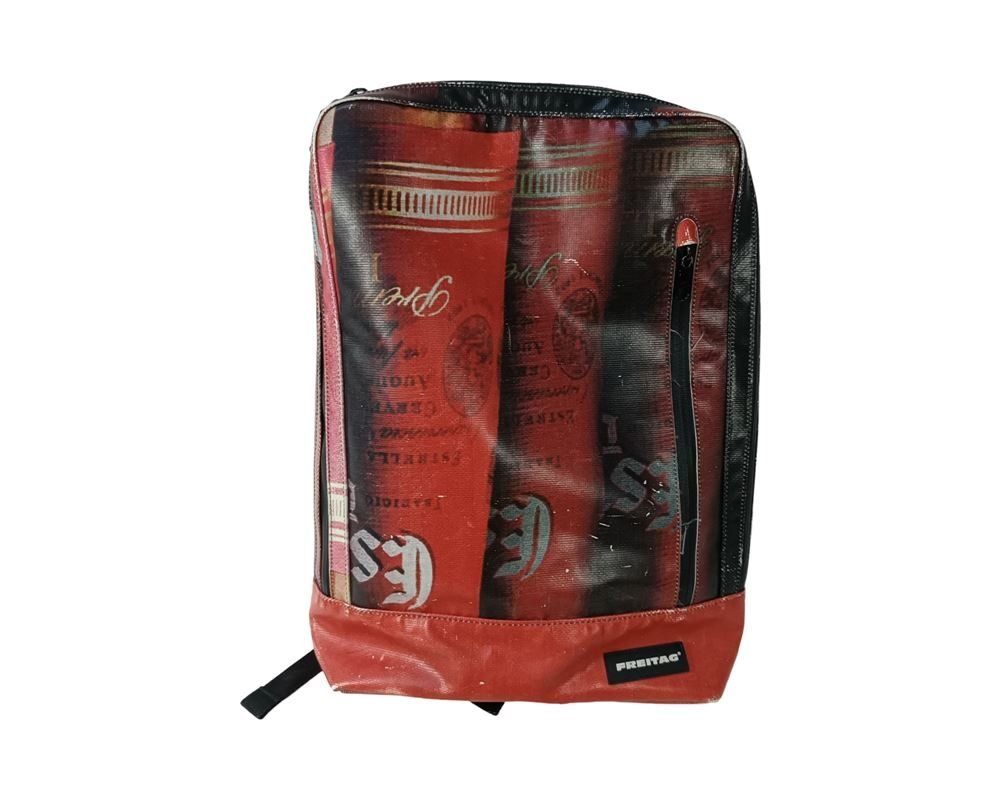 Freitag Zaini: FREITAG 2 in 1 Rucksack – Usato da Luzern venduto da Restwert_Luzern