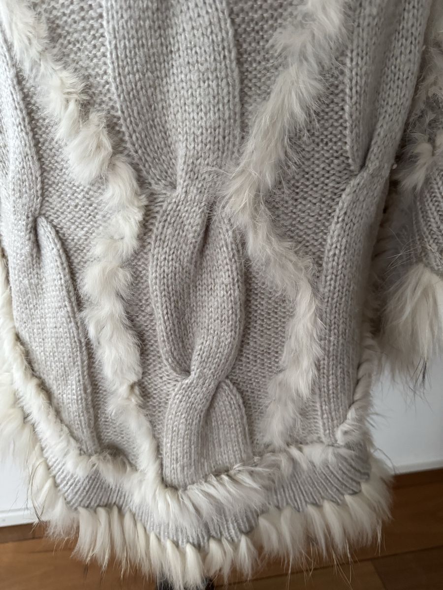Maglioni & Felpe: Strickponcho mit Echter Pelz Marke  BomBoogie – Nuovo (secondo la descrizione) da Buchs ZH venduto da Automatic007 2