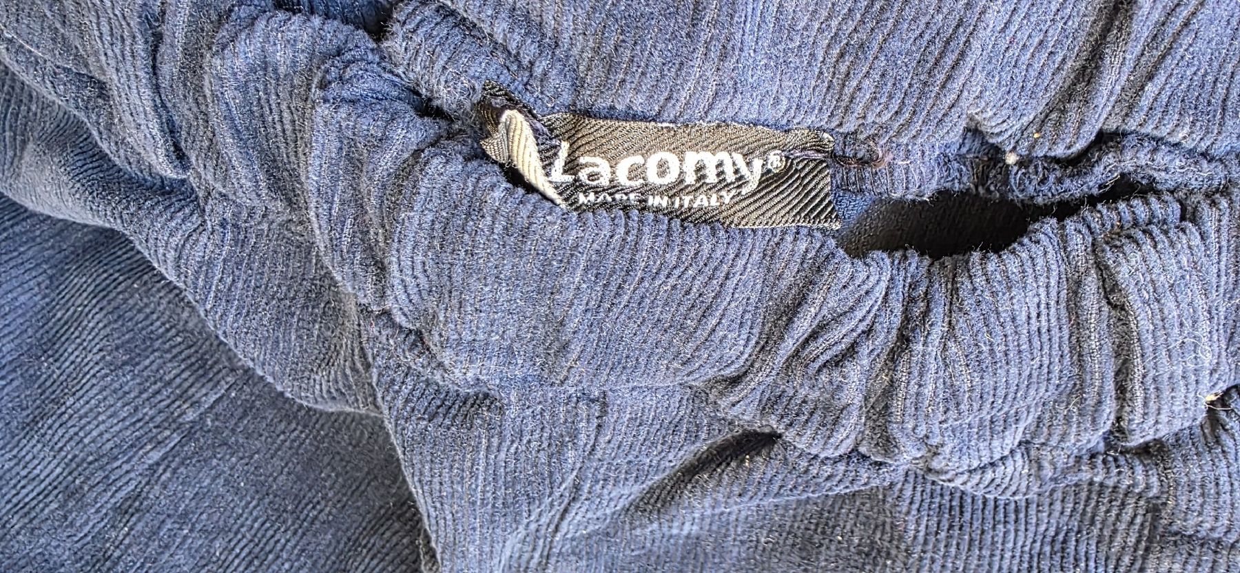 Pantaloni: pantalon bleu foncé taille unique – Usato da Yverdon-les-Bains venduto da van_dq65 5