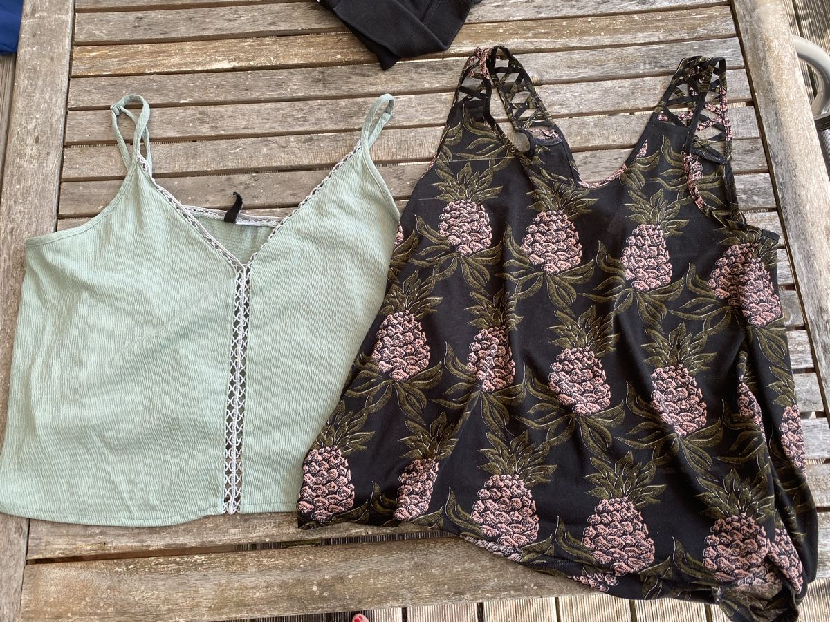 Lots de vêtements: Kleiderpaket, Grösse M – D'occasion à Biel-Benken BL par AngiSchaefer 4