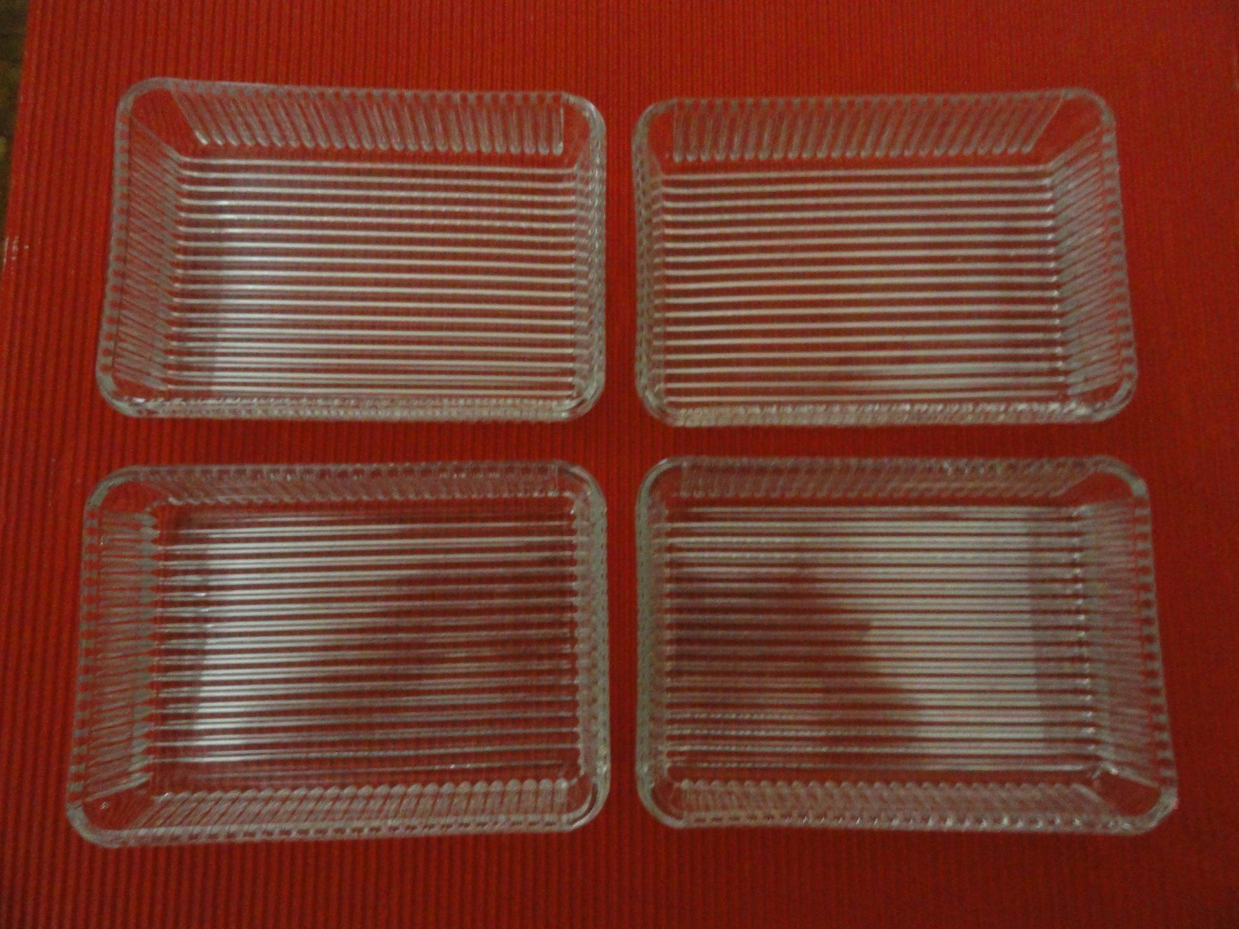 Piatti di portata: Tablet aus Silinox mit 4 Glasschalen – Usato da Winterthur venduto da Green-Future 2