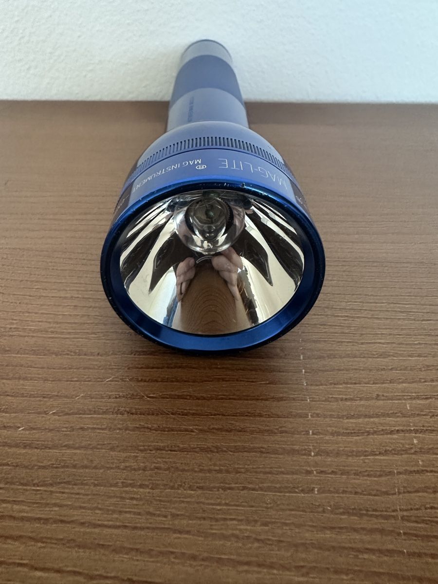 Lampes: MAG-LITE Taschenlampe 25cm – D'occasion à Zürich par gia_8r2t 4