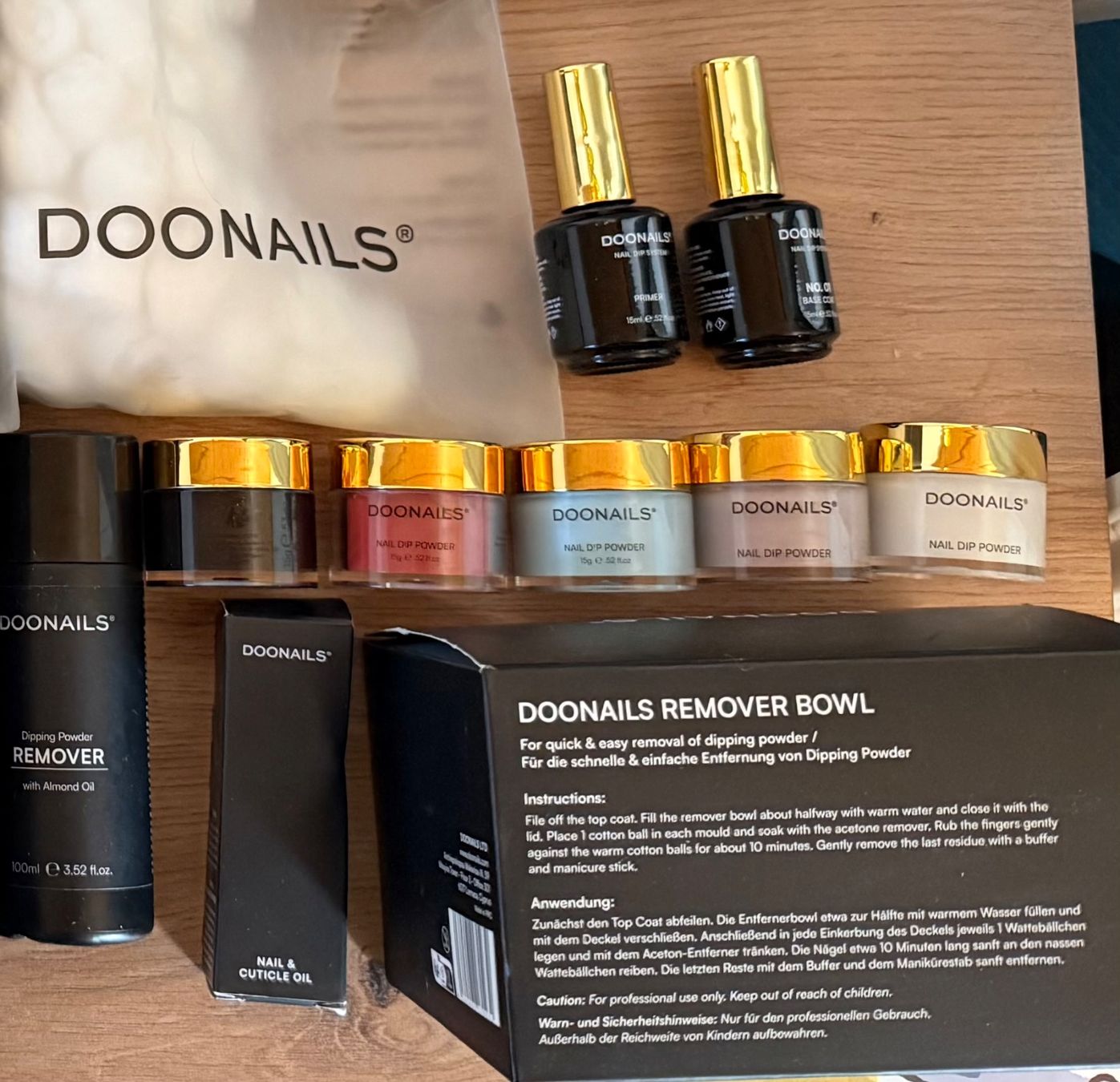 Doonails Smalto per unghie: Doonails Nail Dip Powder starter-set inkl. Zusatz – Usato da Glis venduto da Dianasaurus 1