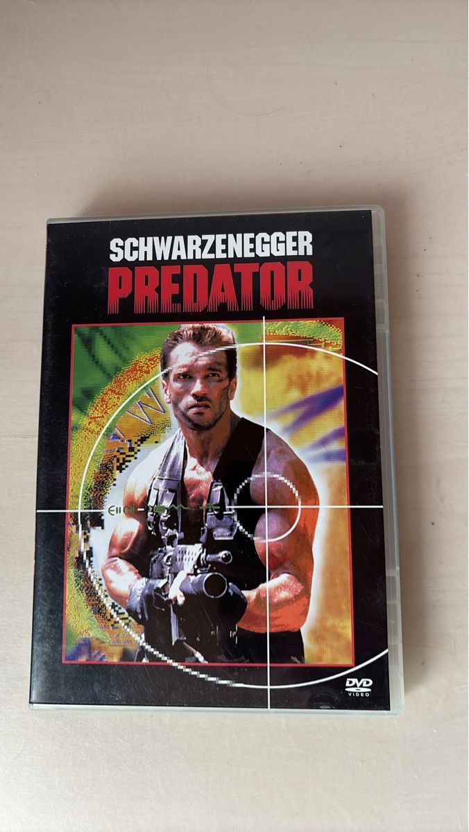 Tutti i DVDs: Predator - Arnold Schwarzenegger - Rarität!  – Nuovo (secondo la descrizione) da Ruswil venduto da Slivio_