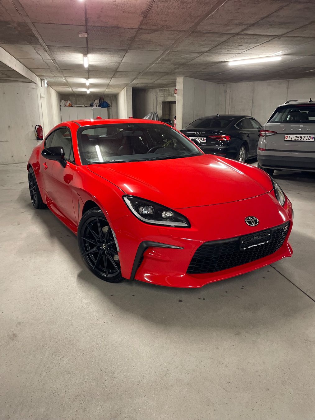 Toyota Automobili: Toyota GR86 2.4 Sport+ – Usato da Lamone venduto da sandrormorais 1