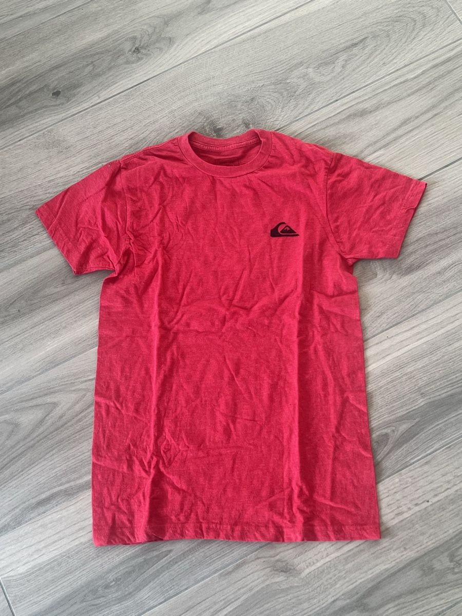 Quiksilver Camicie, T-shirt & Polo: T Shirt Grösse S Quiksilver – Usato da Niederhelfenschwil venduto da tab_xlc7