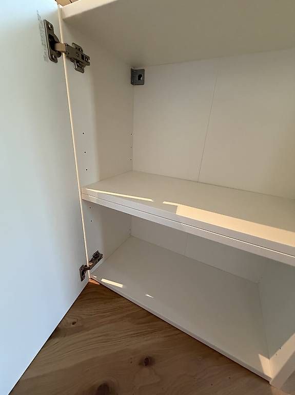 Armadi: Ikea Enhet Hängeschrank  – Nuovo e nell'imballaggio originale da Zürich venduto da mar_9jbn 3