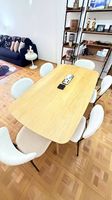 Table repas bois clair ovale 6 places bon état