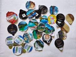 30 Kaffeerahm Deckeli aus England, Deutschland, Schweiz