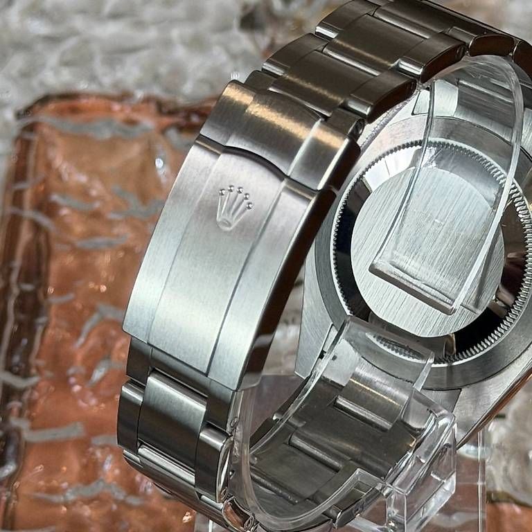 Orologi: Rolex Oyster Perpetual 41mm 124300 – Usato da Genève venduto da minty.watches 8