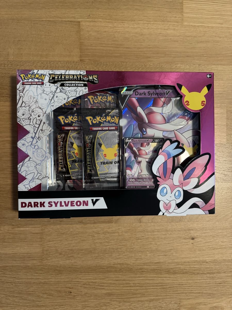 Pokémon Sammelbilder & Trading cards: Pokemon Celebrations Dark Sylveon Box – Neu und originalverpackt aus Ennetbaden von ste_w9z6