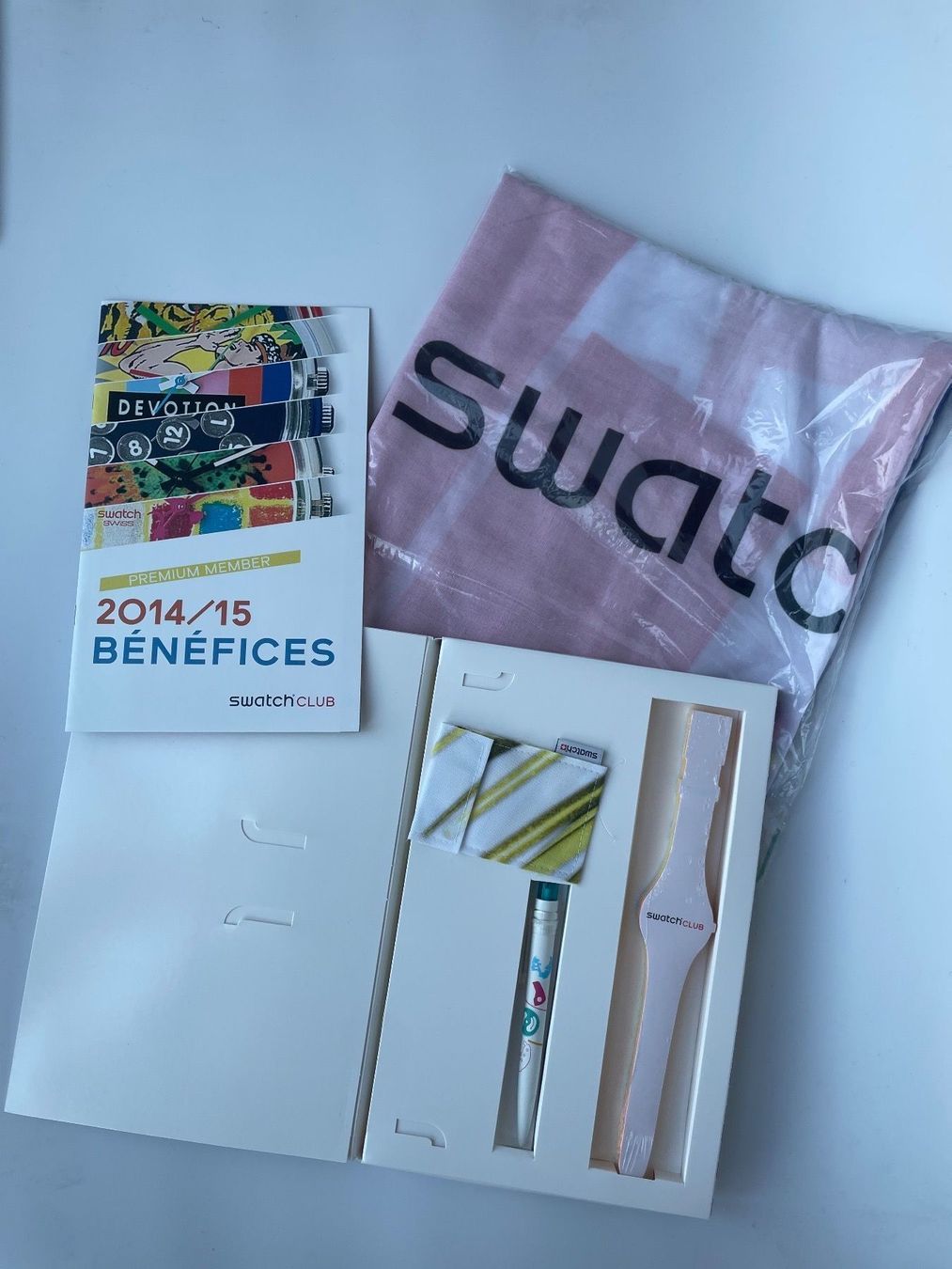 Swatch Orologi: Swatch SUOS170S mit exkl. Zürich-Loop – Nuovo e nell'imballaggio originale da Zürich venduto da Num6 6
