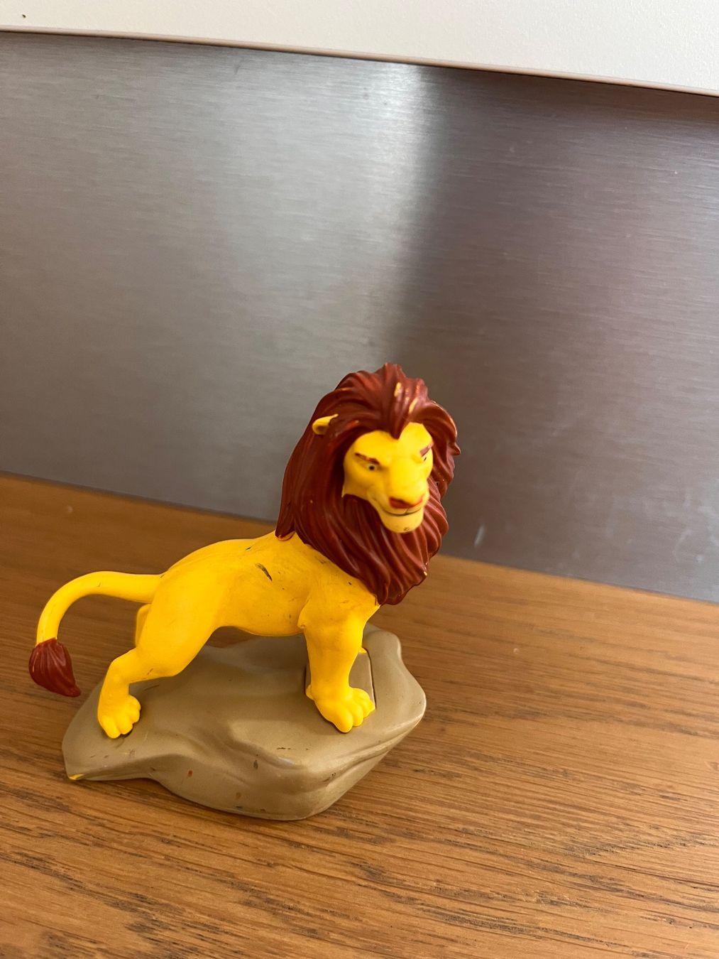 Audiolibri: Tonifigur König der Löwen – Usato da Gümligen venduto da Sriesen