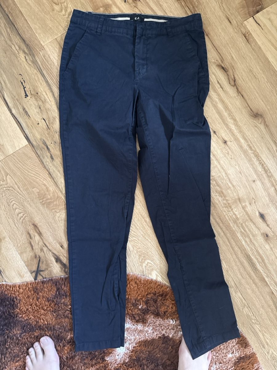 Pantalons: Chino Hose Grösse 38 – D'occasion à Hüttwilen par sar_8gj7
