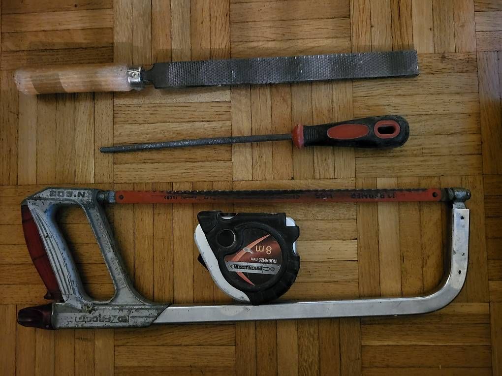 Tutti gli attrezzi: Caisse à outils  – Usato da Carouge GE venduto da pat_9j5k 1