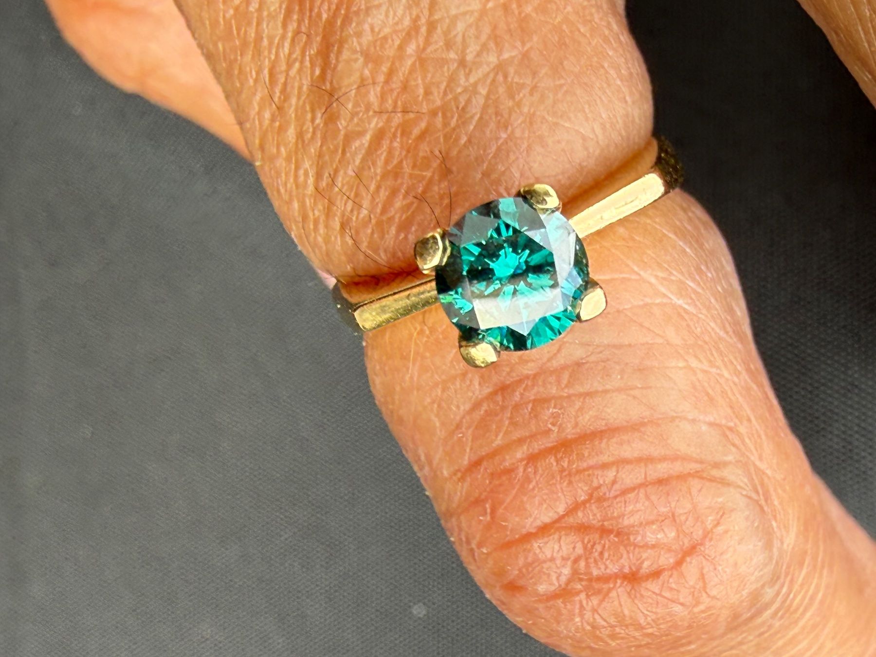 Bagues: Ring 18k mit Diamant 0,71ct – D'occasion à Oberhof par RealStone 9