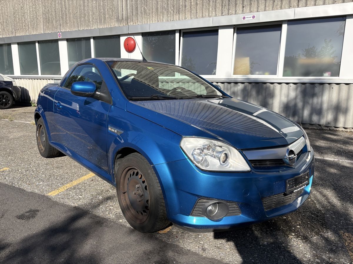 Opel Automobili: Opel Tigra TwinTop blau – Difettoso da lostorf venduto da Hramaj 3