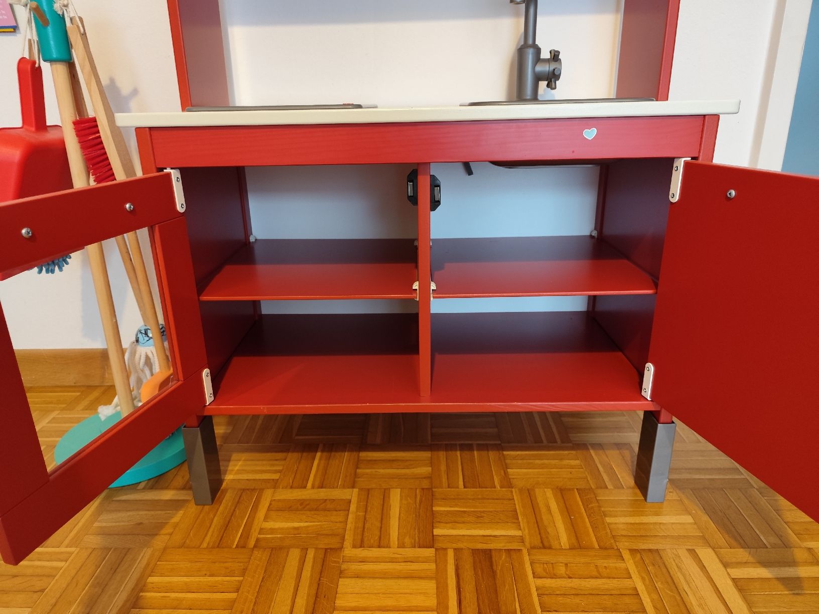 Ikea Giocattoli: Kinderküche mit viel Zubehör!!! – Usato da Muttenz venduto da Dana321 2