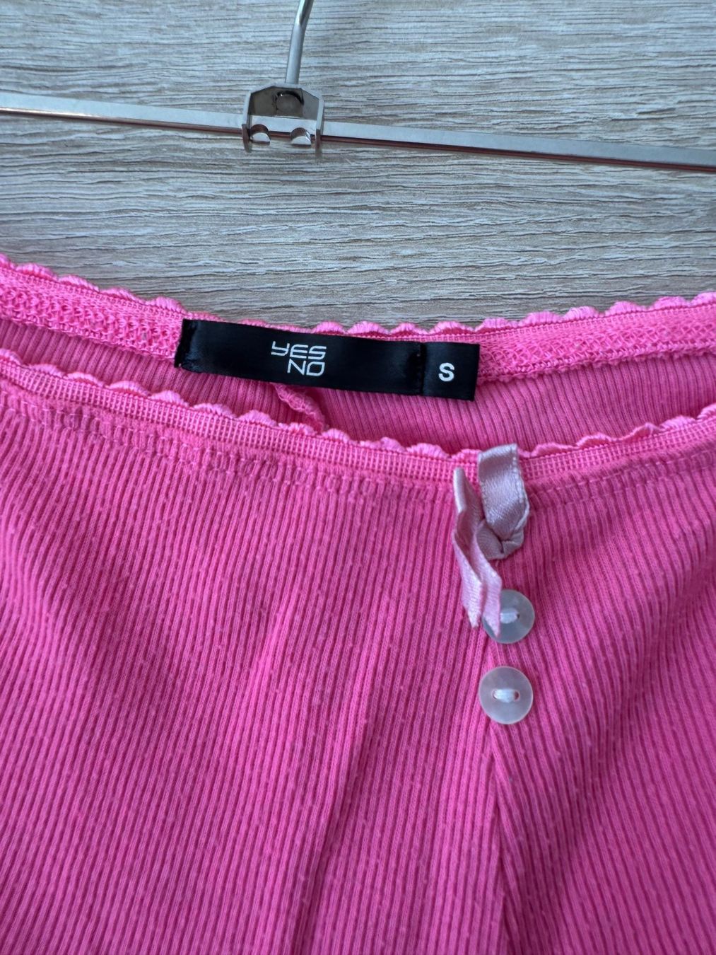 Negligees & Pigiami: Ensemble Pyjama rose court – Usato da Montreux venduto da Iza_81199 6