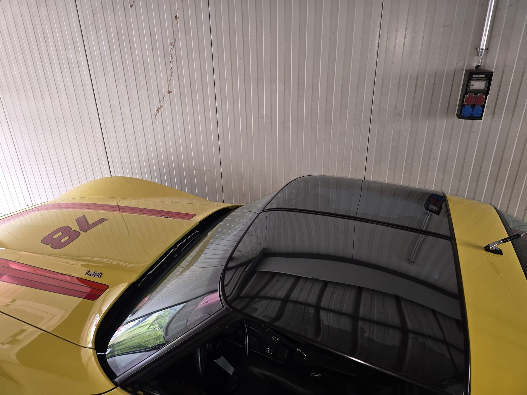 Chevrolet Automobili: Corvette C3 L82 – Usato da Orsières venduto da enz_6xzh 8