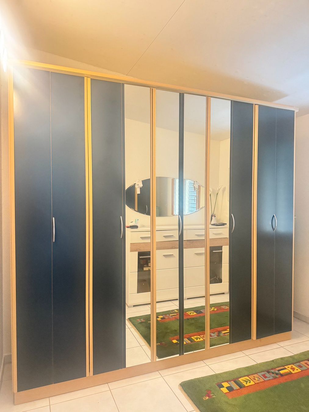 Armoires: Kleiderschrank – D'occasion à Adlikon b. Regensdorf par MELJO12 1